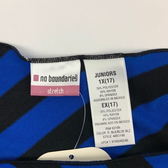 No Boundaries Blouse Juniors 1X 17 Round Neck Quarter Sleeves Black Blue Stripes - Picture 2 of 8